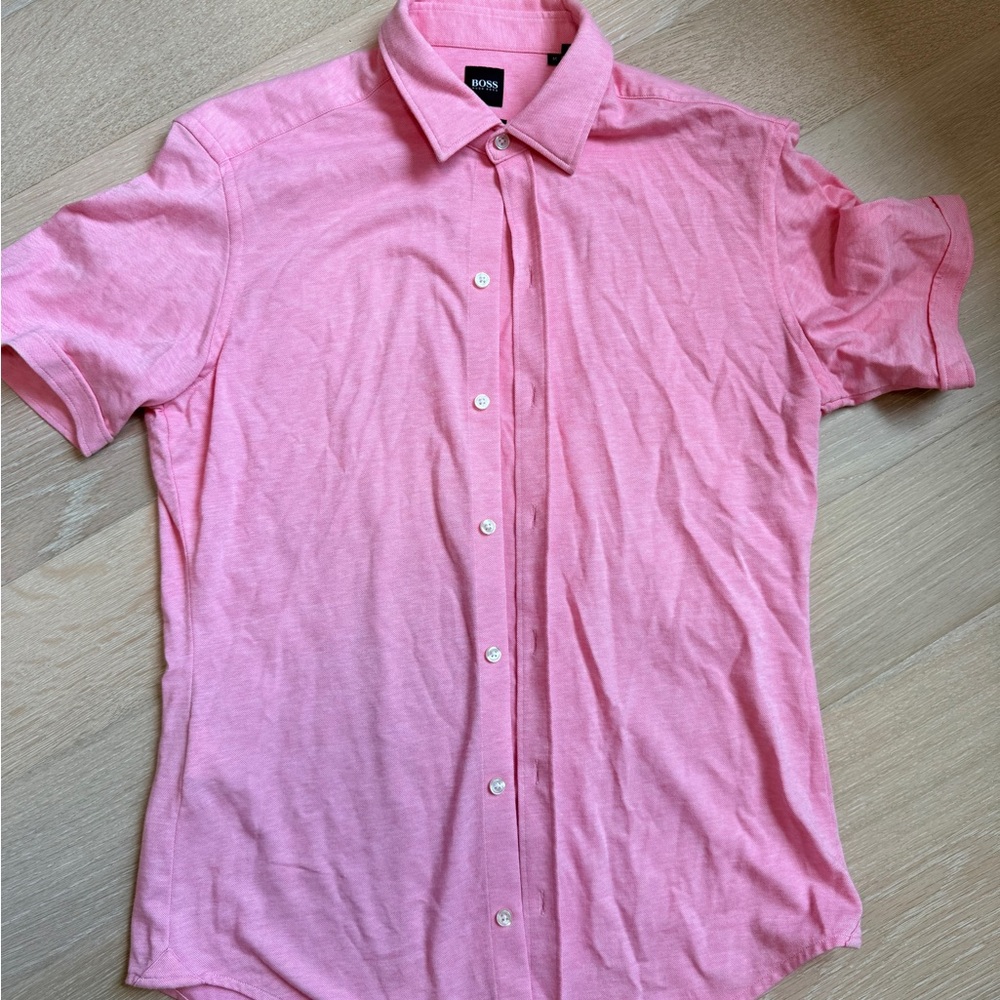 BOSS Men's Pink Short-Sleeve Button-Up Shirt